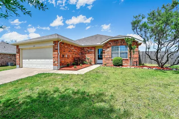 3725 Beatriz Drive, Denton, TX 76207