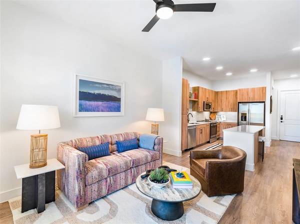 2350 N Beckley Avenue #439, Dallas, TX 75208