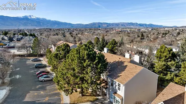 Colorado Springs, CO 80916,524 Shady Crest CIR