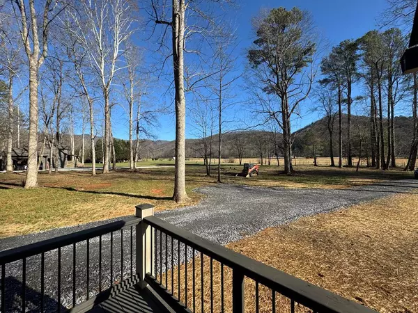 Hayesville, NC 28904,124 Mountain Meadows