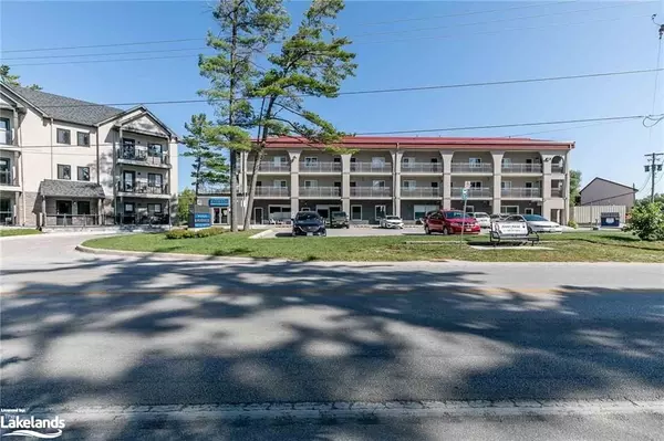 Wasaga Beach, ON L9Z 2J8,361 MOSLEY ST #205