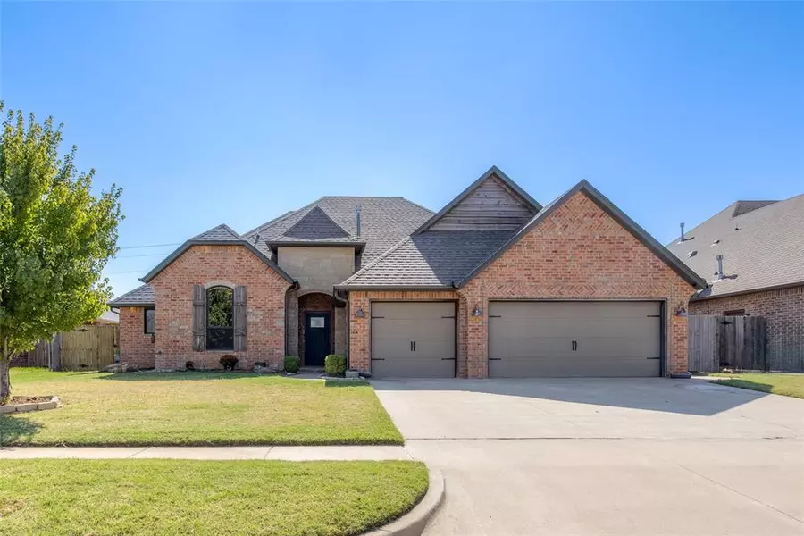 10812 SW 21st Street, Yukon, OK 73099