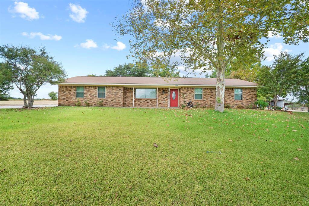 De Leon, TX 76444,732 S Comanche Drive