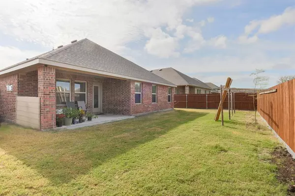 Garland, TX 75043,8361 SLOWBURN Drive