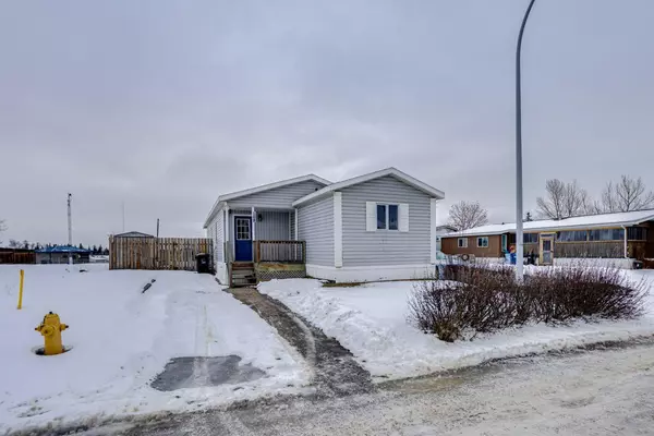 Fort Mcmurray, AB T9H 2L9,108 Greenwood PL