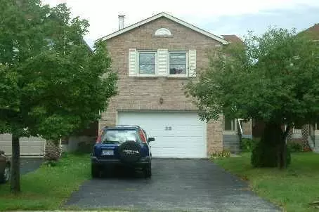 25 Lysander CT, Toronto E07, ON M1V 3R2