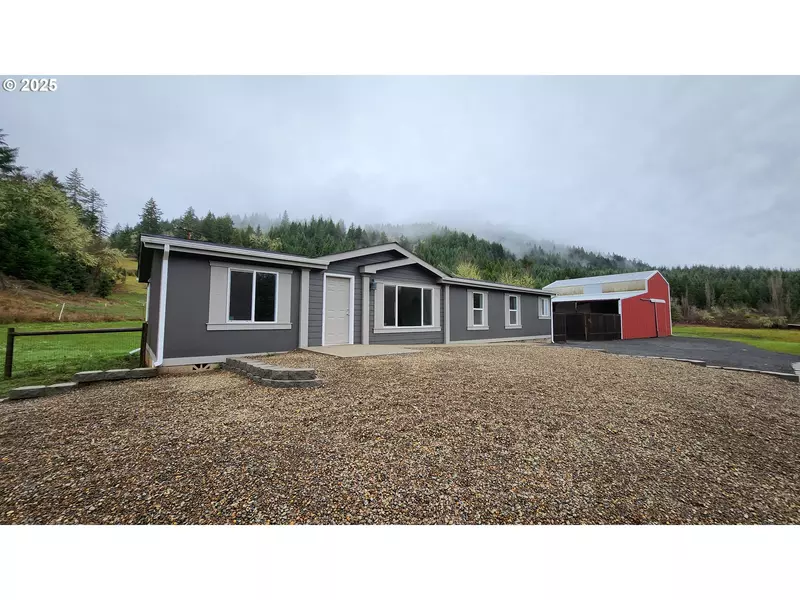 6288 HAYHURST RD, Yoncalla, OR 97499