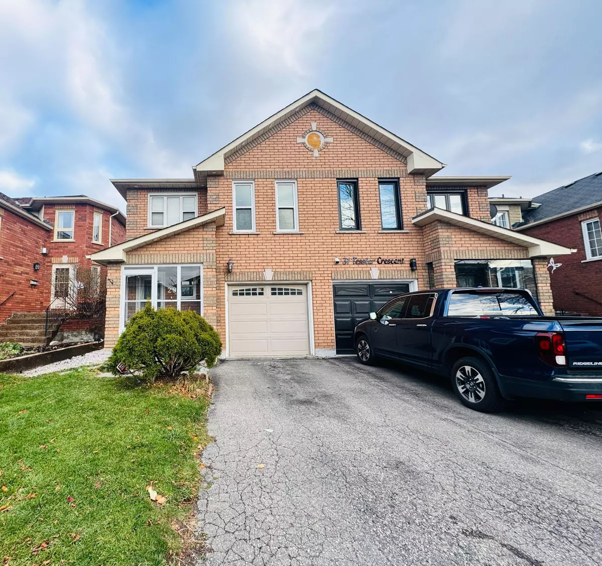 Brampton, ON L6X 4P8,29 Tessler CRES