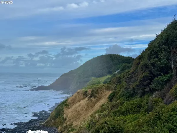 Yachats, OR 97498,531 HWY 101