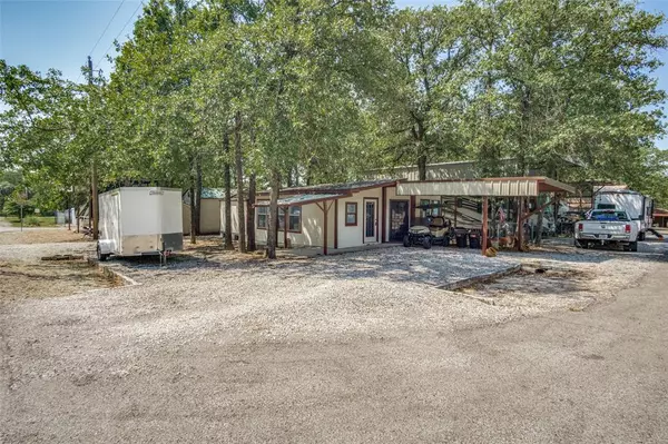 Granbury, TX 76049,5709 Campfire Lane