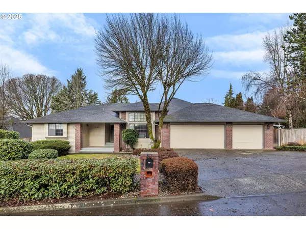 2120 NE 151ST CIR, Vancouver, WA 98686