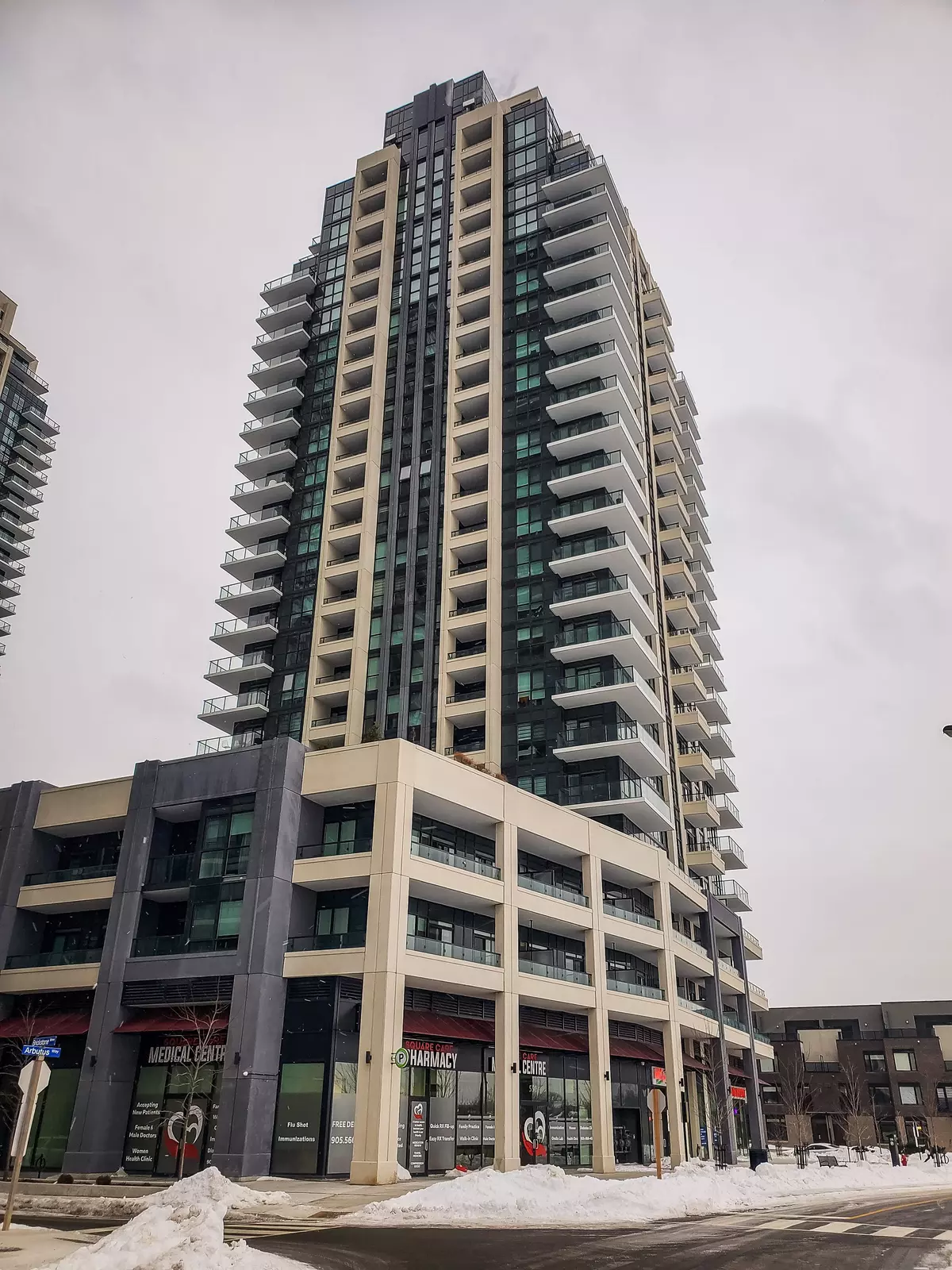 Mississauga, ON L5B 0K9,4085 Parkside Village DR #2203