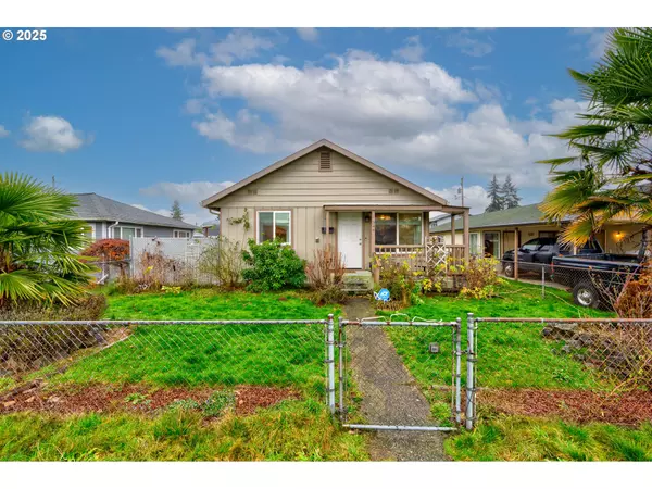 344 DOUGLAS ST, Longview, WA 98632