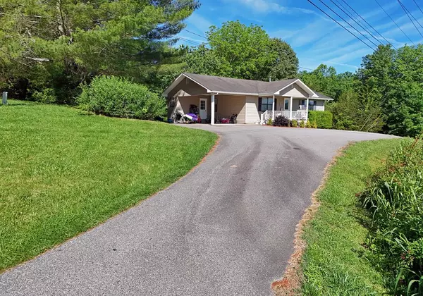 141 Rountree Circle, Blairsville, GA 30512