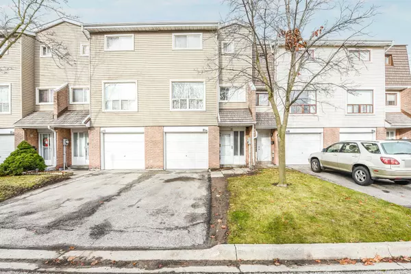 Brampton, ON L6T 4C4,47 Ellis DR N #47