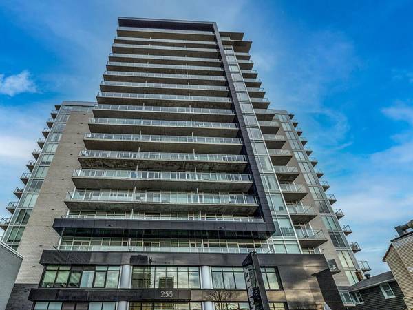 255 Bay ST #1308, Ottawa Centre, ON K1R 0C5