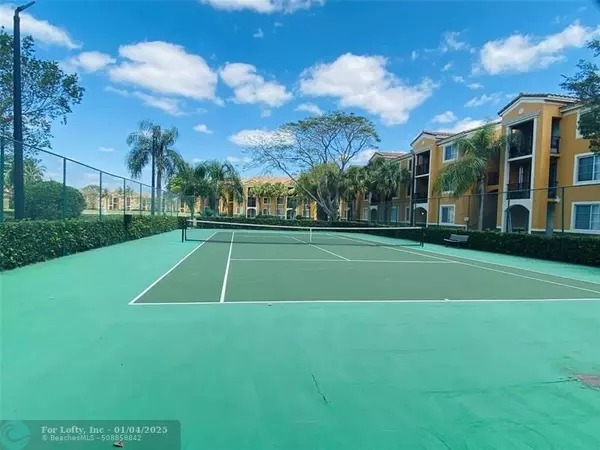 Miramar, FL 33025,2351 W Preserve Way  #203