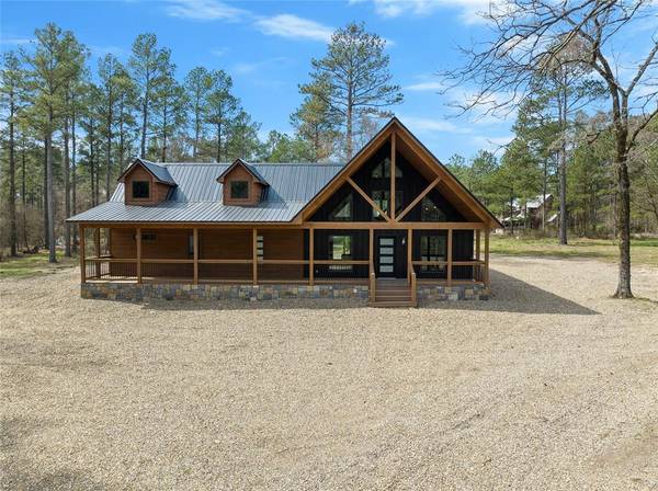 110 Walnut Hill Lane, Broken Bow, OK 74728