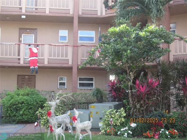 9700 Sunrise Lakes Blvd  #308, Sunrise, FL 33322