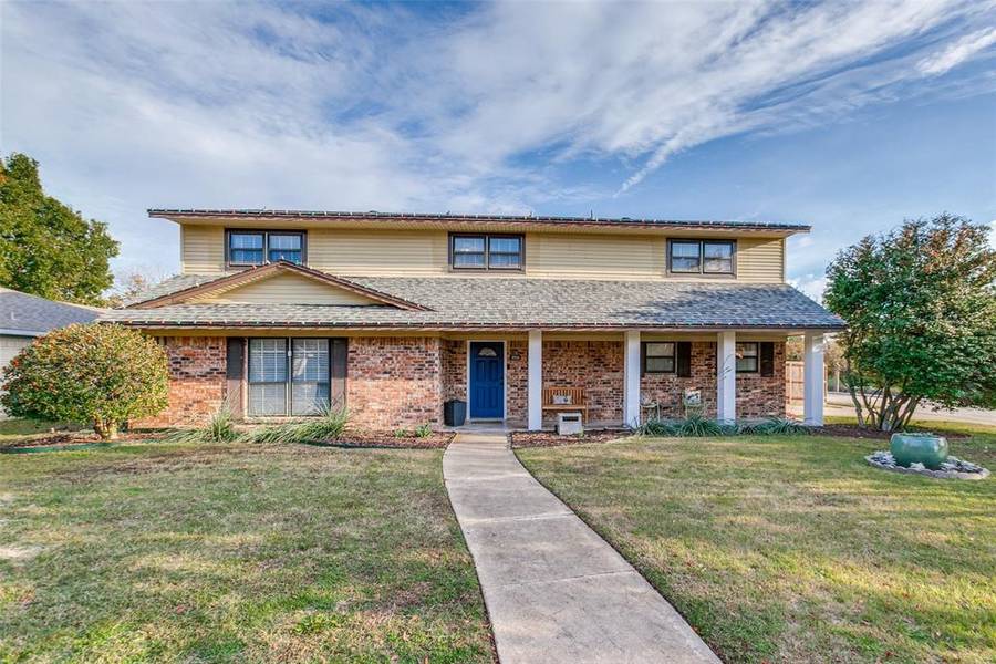 2006 Scarlet Oak Drive, Richardson, TX 75081