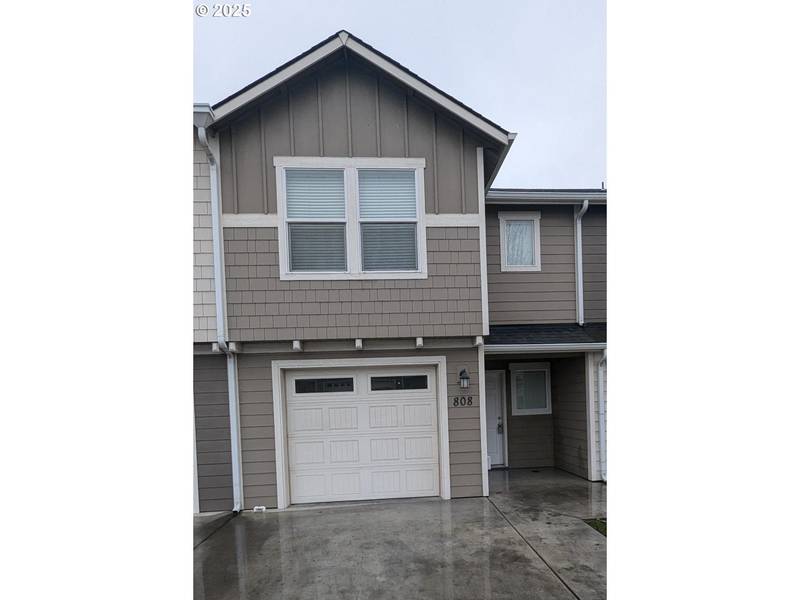 808 E AUTUMN AVE, Hermiston, OR 97838