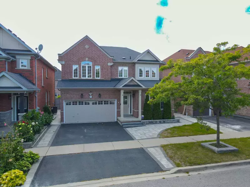 20 Cragg CRES, Ajax, ON L1T 0E4