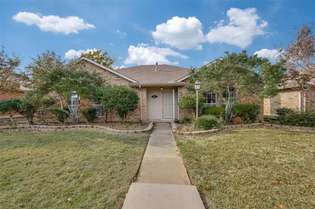 Carrollton, TX 75007,3905 Silver Maple Drive