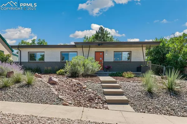 2207 Farragut AVE, Colorado Springs, CO 80907