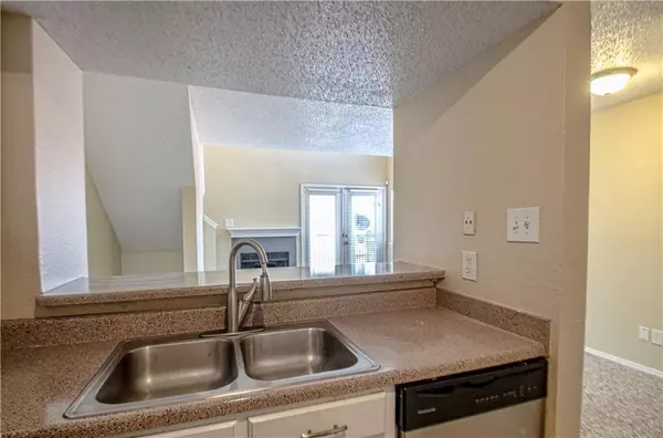 Dallas, TX 75243,9835 Walnut Street #202