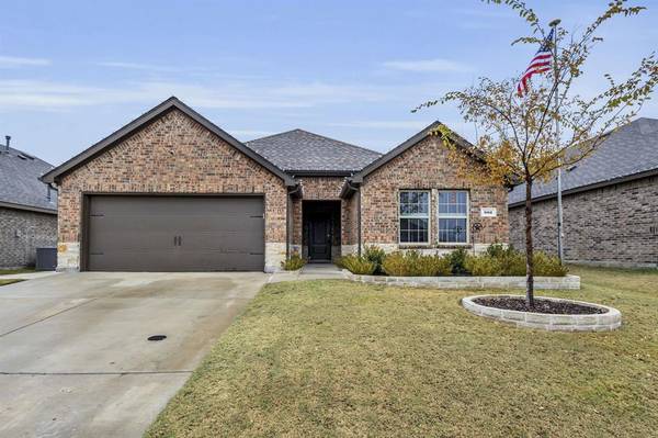 902 Honey Maple Street, Princeton, TX 75407