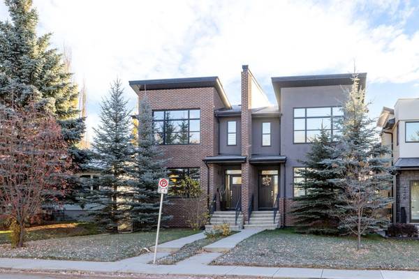 Calgary, AB T2A 3N6,728 36 ST Northwest