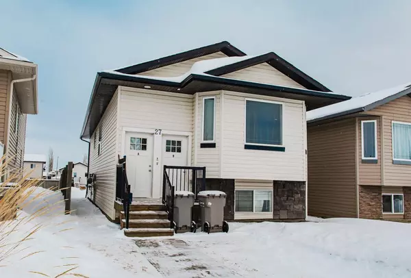 27 Pinnacle Crossing, Grande Prairie, AB T8W0A9