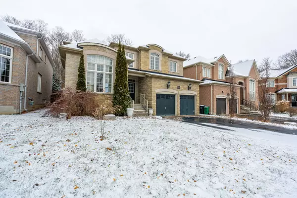 Brampton, ON L6Y 0M3,15 Hellyer AVE