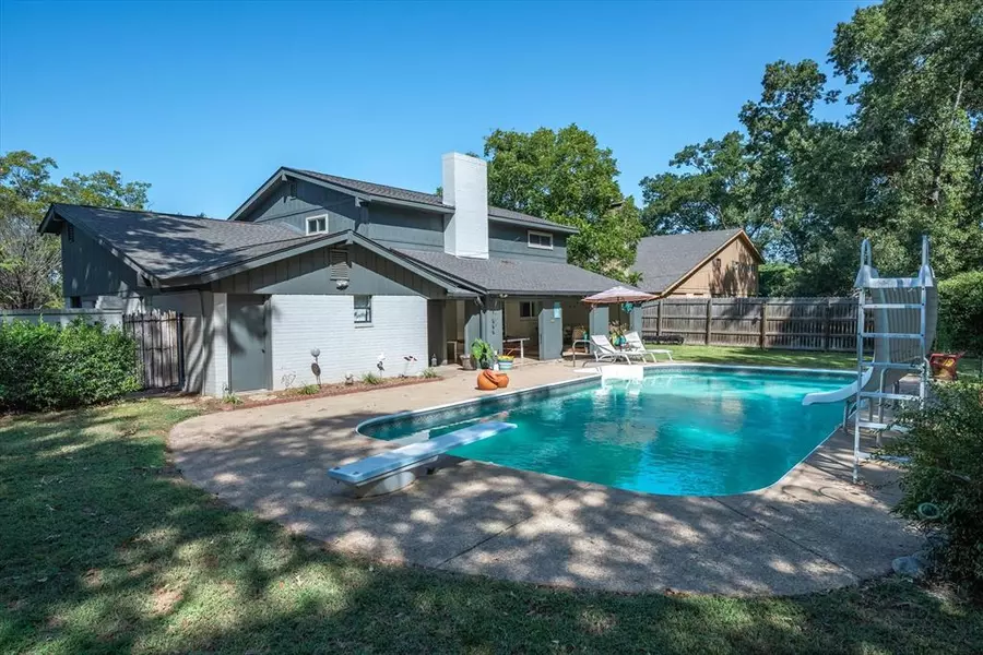 924 Bradley Drive, Athens, TX 75751