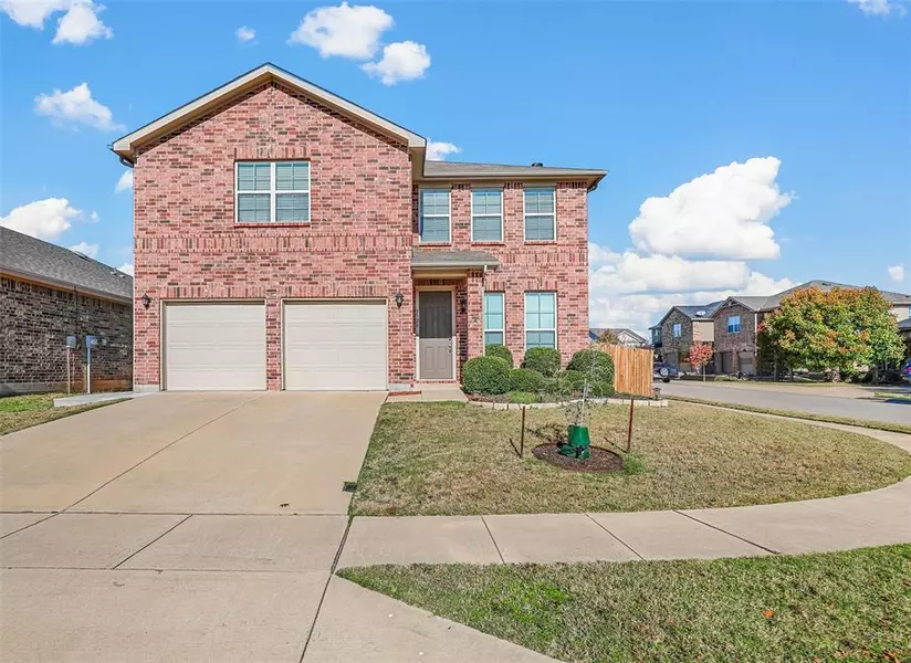 3128 Caribou Falls Court, Fort Worth, TX 76108