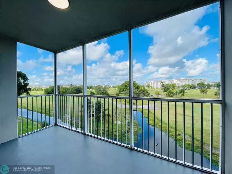 2901 S Palm Aire Dr  #404, Pompano Beach, FL 33069