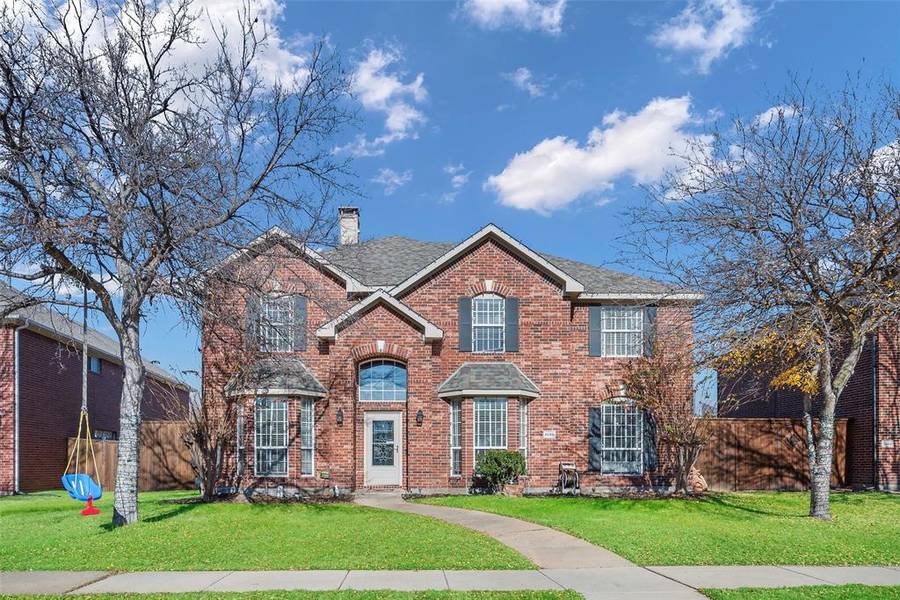 1040 Churchill Drive, Frisco, TX 75036