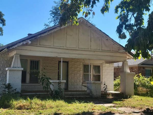 823 W Oklahoma Avenue, Chickasha, OK 73018