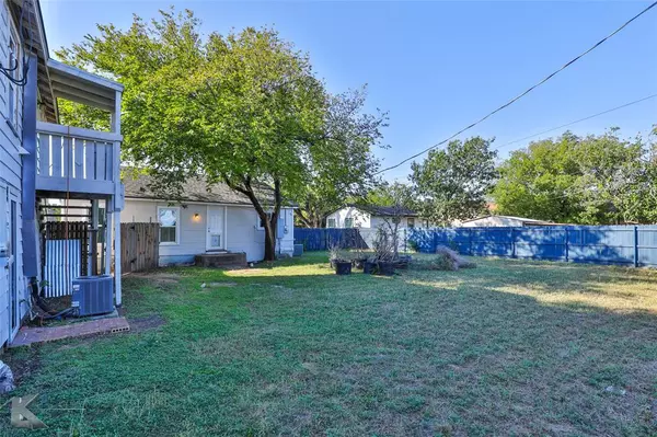 Abilene, TX 79605,2418 A/B S 21st Street