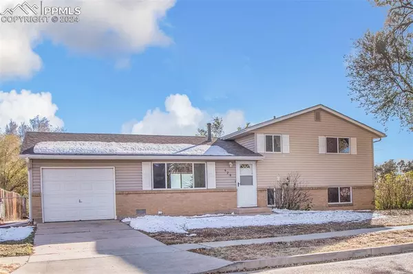 620 Calle Entrada, Fountain, CO 80817