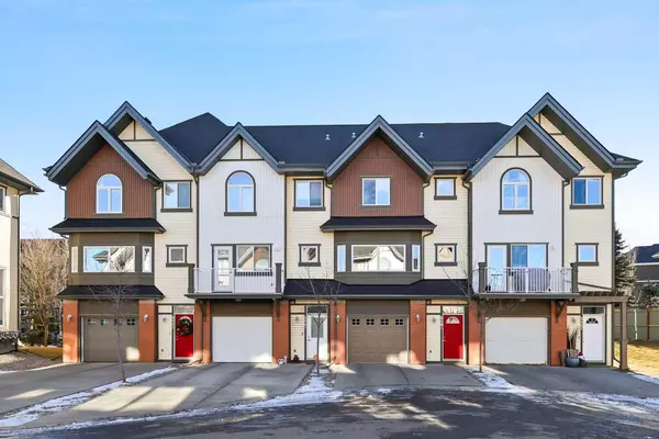 2405 Wentworth Villas Southwest, Calgary, AB T3H 0K8