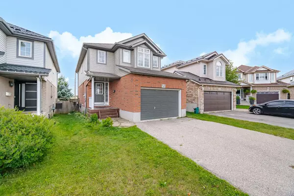 Kitchener, ON N2E 4C7,78 PERIWINKLE ST