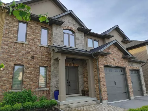 Welland, ON L3C 0C2,34 Forest Ridge CT