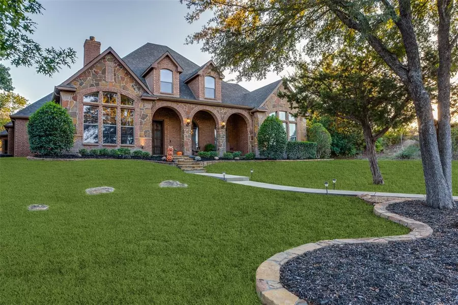 100 Stone Canyon Circle, Fort Worth, TX 76108