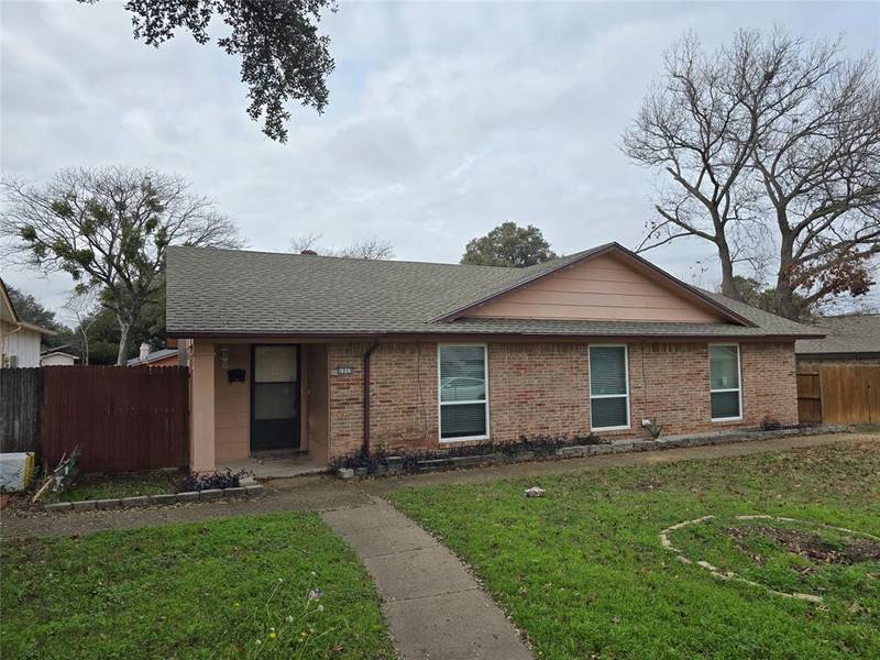 1713 Goodwin Drive, Garland, TX 75042