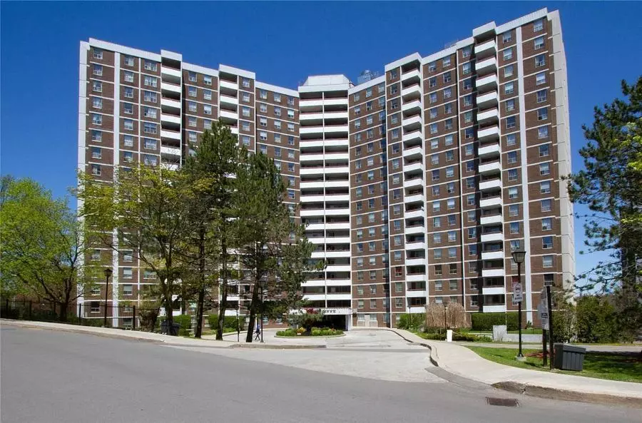 10 Edgecliff Golfway #802, Toronto C11, ON M3C 3A3