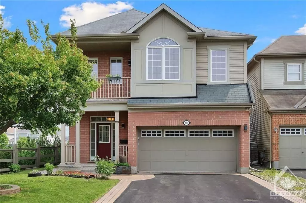 Barrhaven, ON K2J 0J9,2222 SUNSET COVE CIR