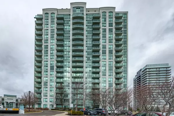 4900 Glen Erin DR #PH2, Mississauga, ON L5B 3C2