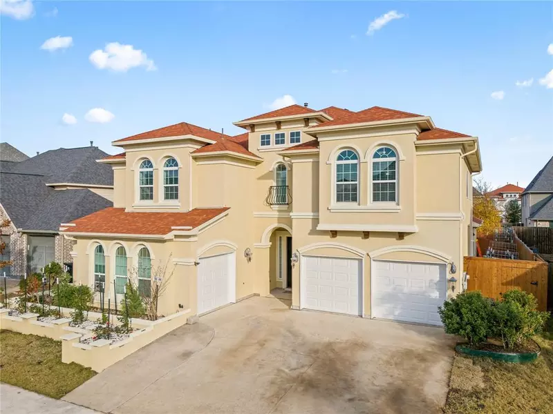 10448 Smarty Jones Street, Frisco, TX 75035