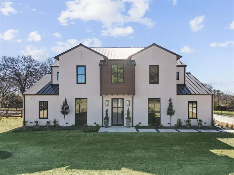 213 Oak Crest Hill Drive, Colleyville, TX 76034